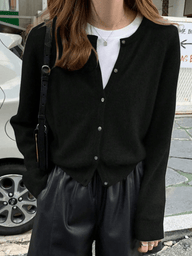 Schicke Strickjacke mit Knopfleiste
