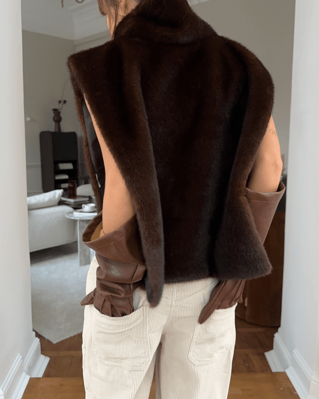 OLANE Cropped Faux Fur Turtleneck Vest BrownMWomen's Coats & Jackets