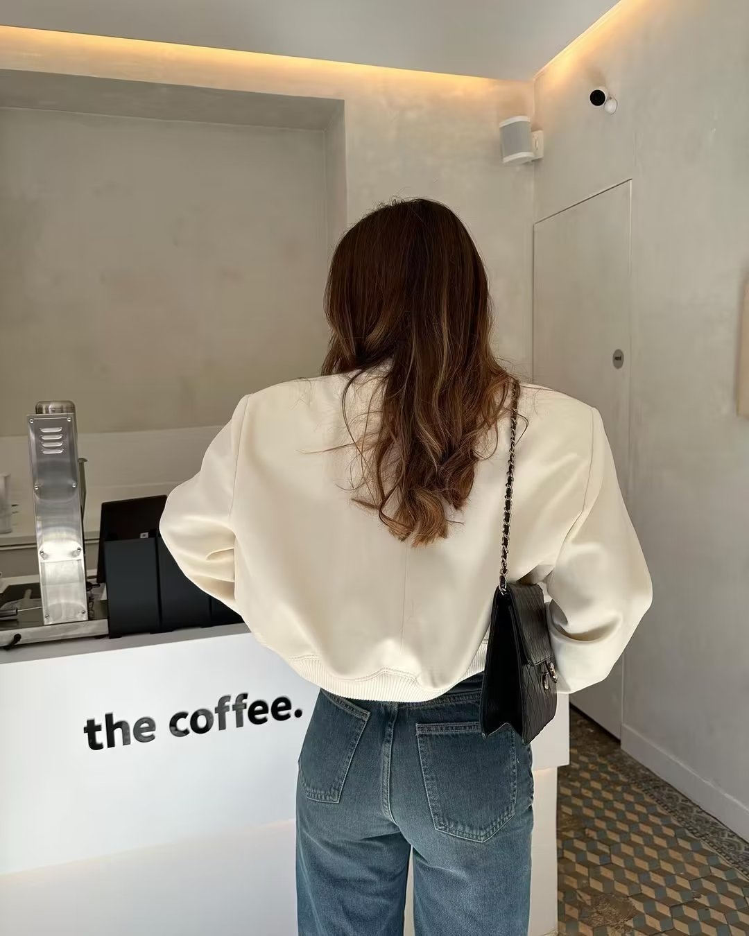 OLANE Cropped Ribbed Bomber Jacket OatmilkSWomen's Coats & Jackets