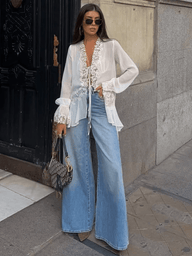Spitzen-Cardigan mit Glockenärmeln und Cut-out