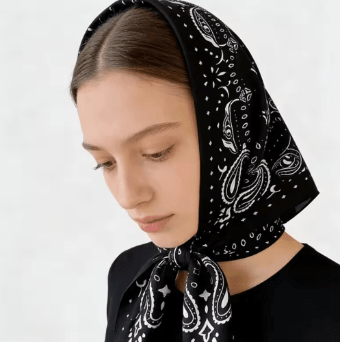 OLANE Lightweight Paisley Knitted Bandana Scarf BlackOne sizeWomen's Accessories