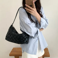 Minimalistische Hobo-Schultertasche