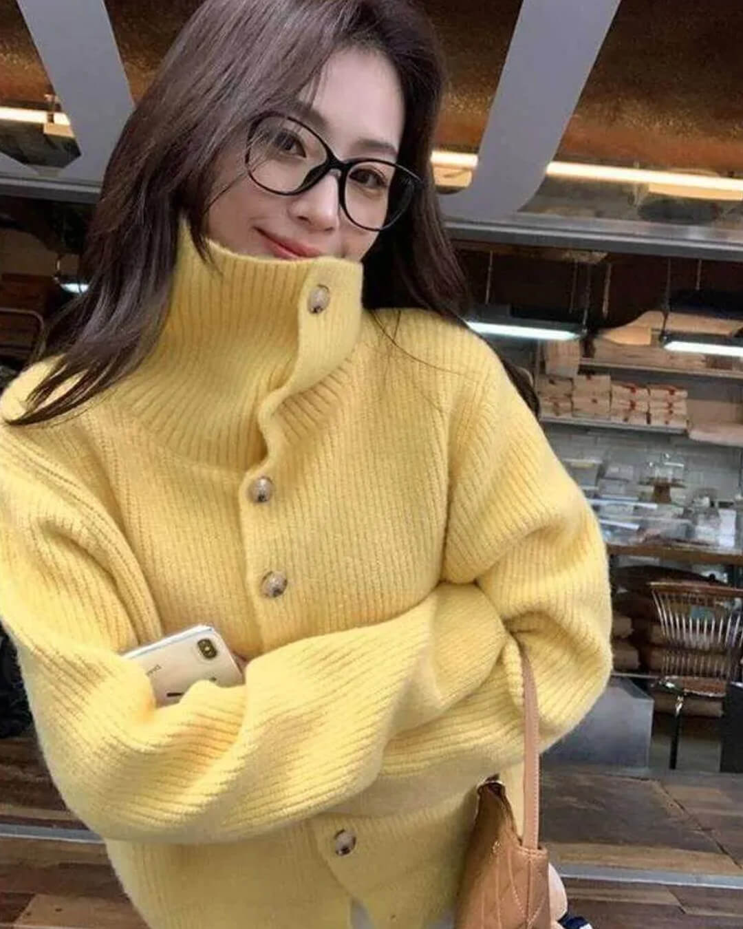Oversized-Strickjacke mit hohem Kragen