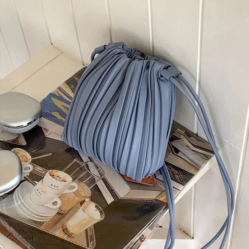 Plissierte Crossbody Mini Bag