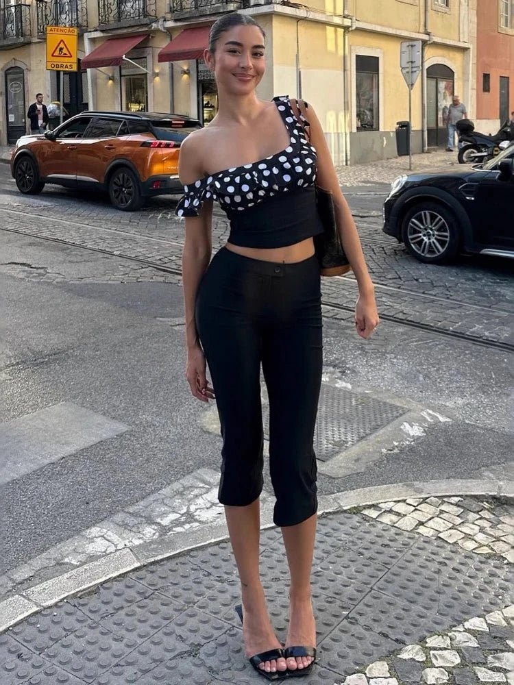 OLANE Stretchable Black Capri Pants LWomen's Bottoms