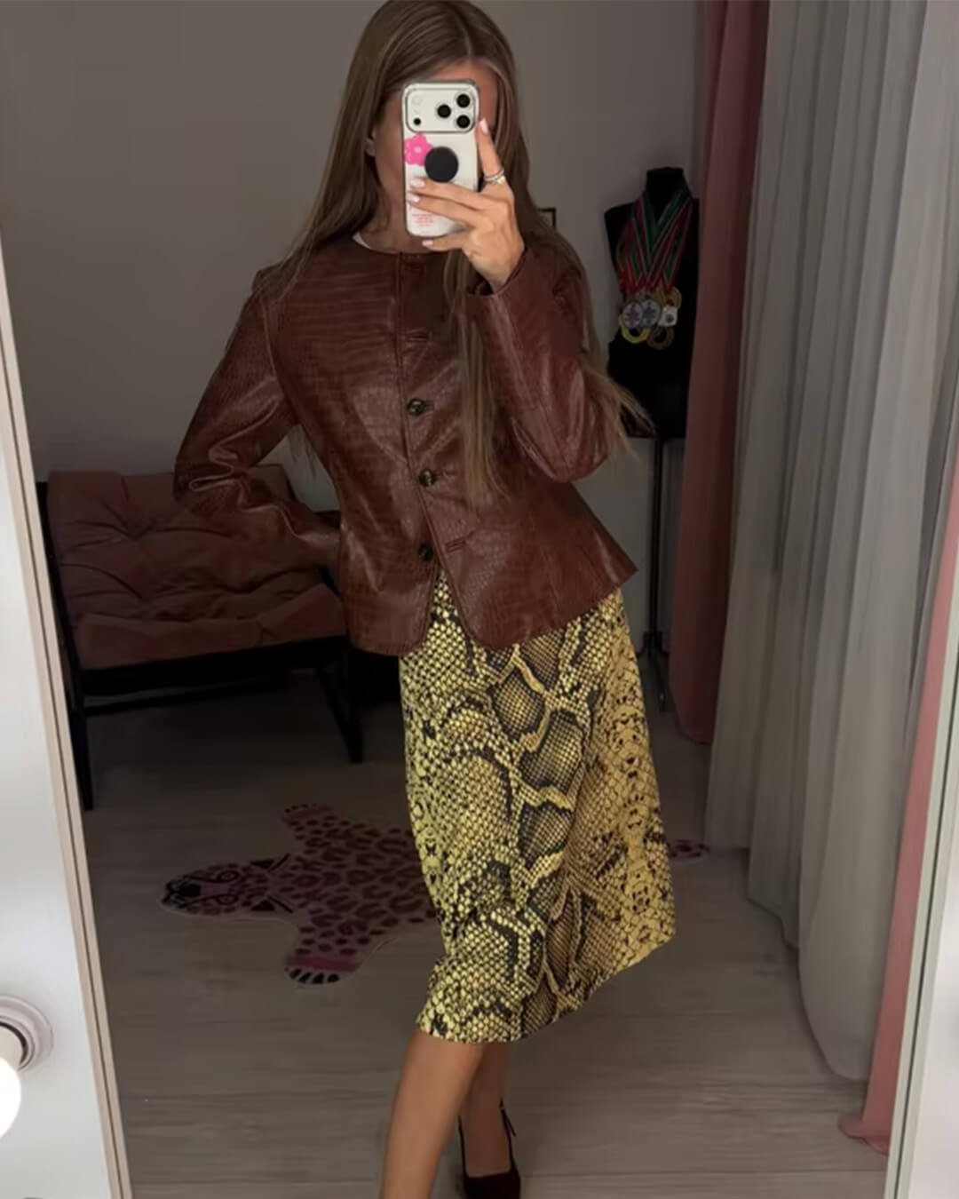 Stilvolle Kunstlederjacke mit Krokoprägung