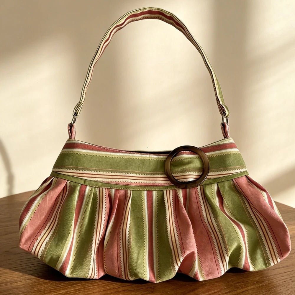 Stilvolle gestreifte Schultertasche