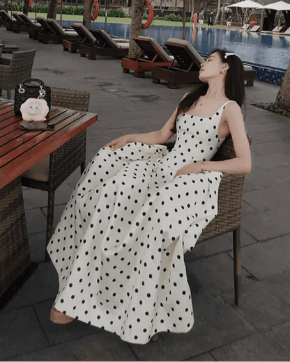 Klassisches Polka-Dot Midi-Kleid mit quadratischem Ausschnitt