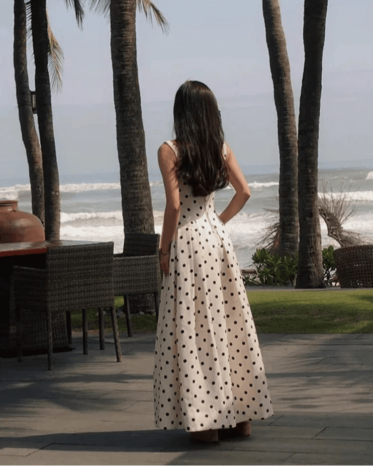 Klassisches Polka-Dot Midi-Kleid mit quadratischem Ausschnitt