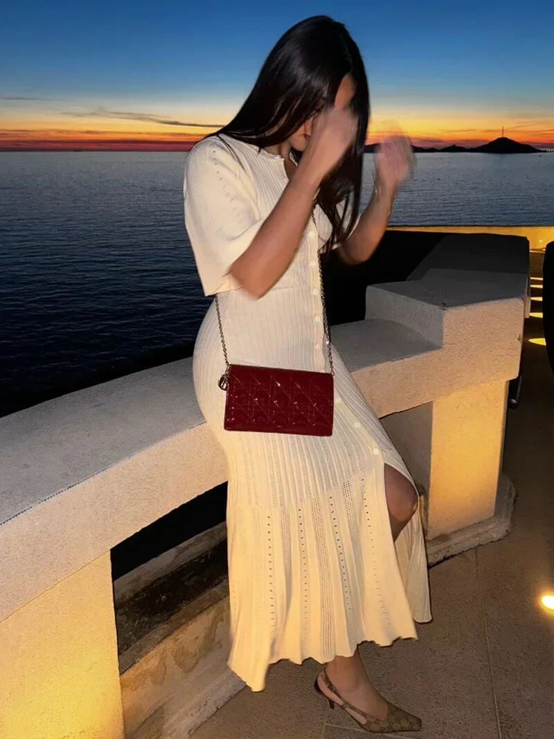 Klassisches Geripptes Strick Midi Kleid